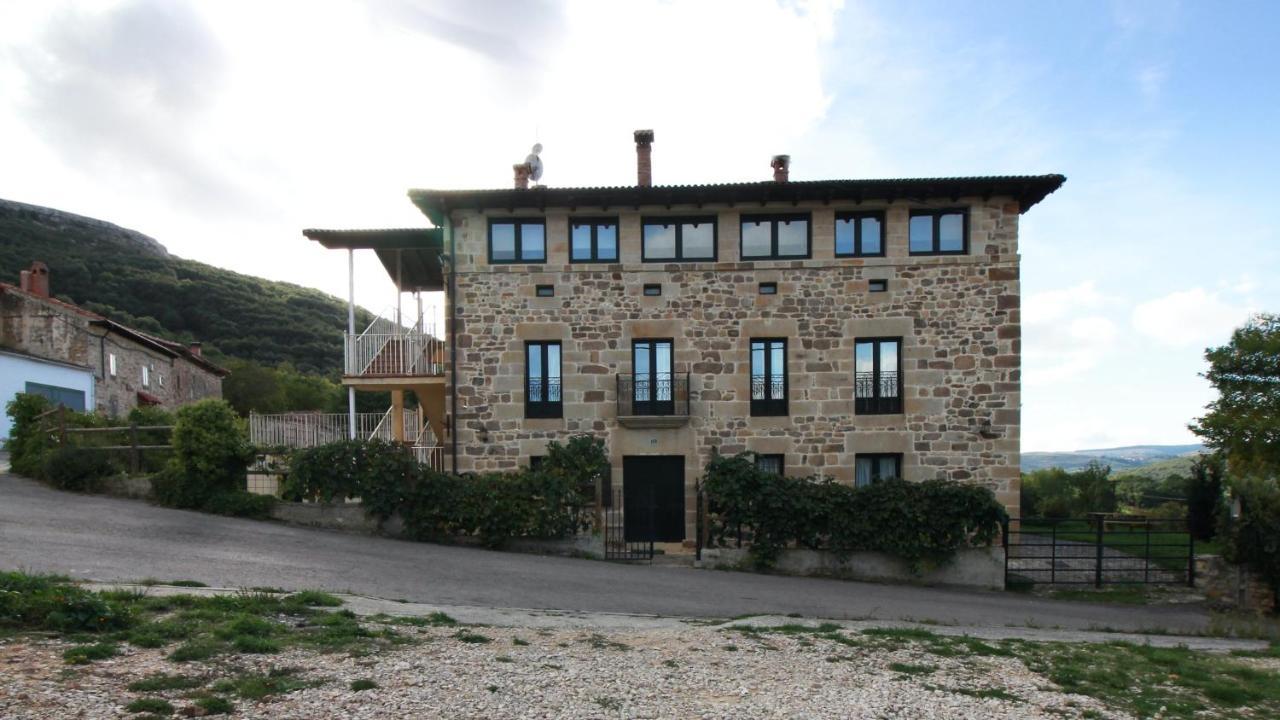 La Romanika De Fellini San Martín de Elines Exterior foto