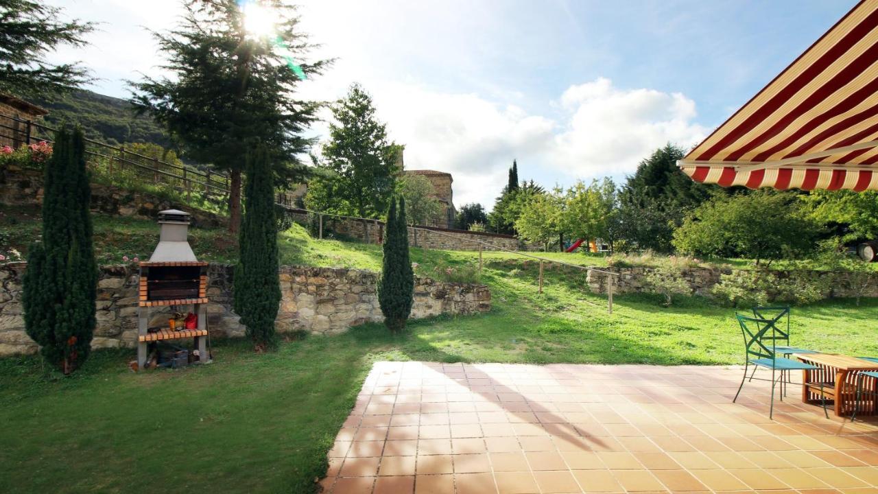 La Romanika De Fellini San Martín de Elines Exterior foto