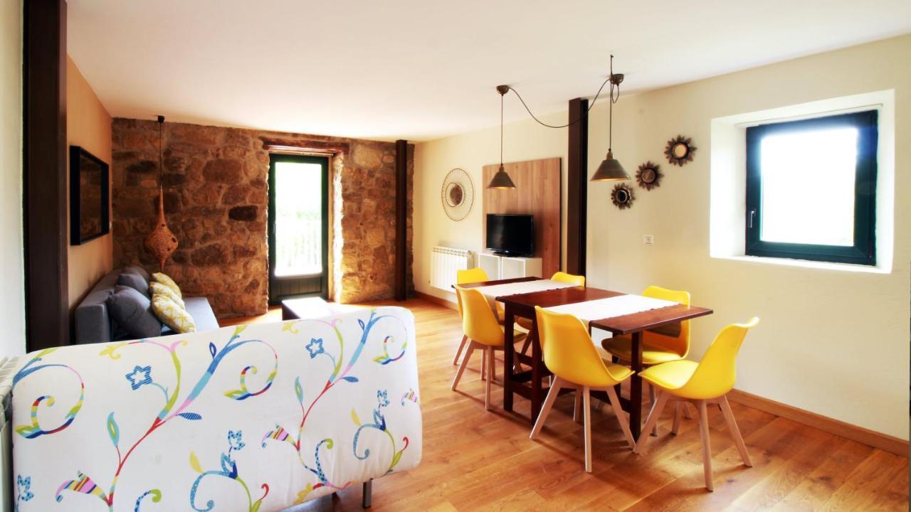 La Romanika De Fellini San Martín de Elines Exterior foto